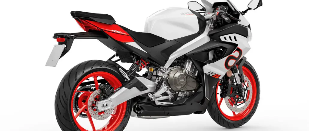 Protections Réservoir Aprilia RS 457 – 5 Pièces Autocollantes – Antidérapantes – Protection Contre Rayures – 2024-2026