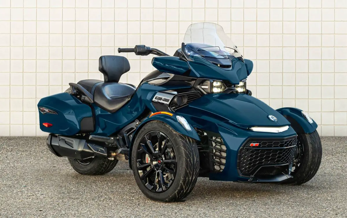 2024 CanAm Spyder F3T Guide • Total Motorcycle