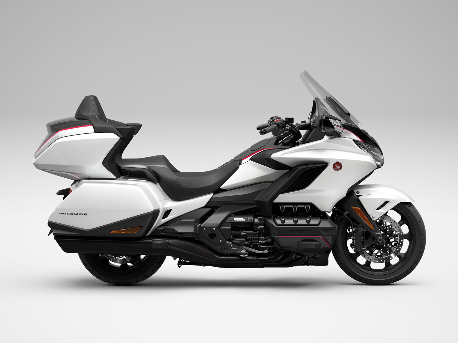 2024 Honda Gold Wing Tour DCT Guide • Total Motorcycle