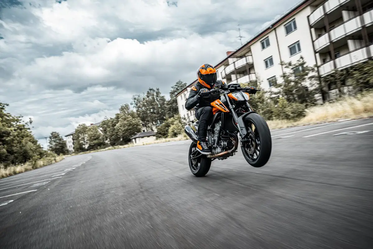 2024 KTM 790 Duke