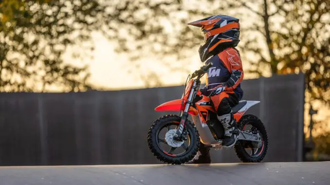 2024 KTM SX-E2