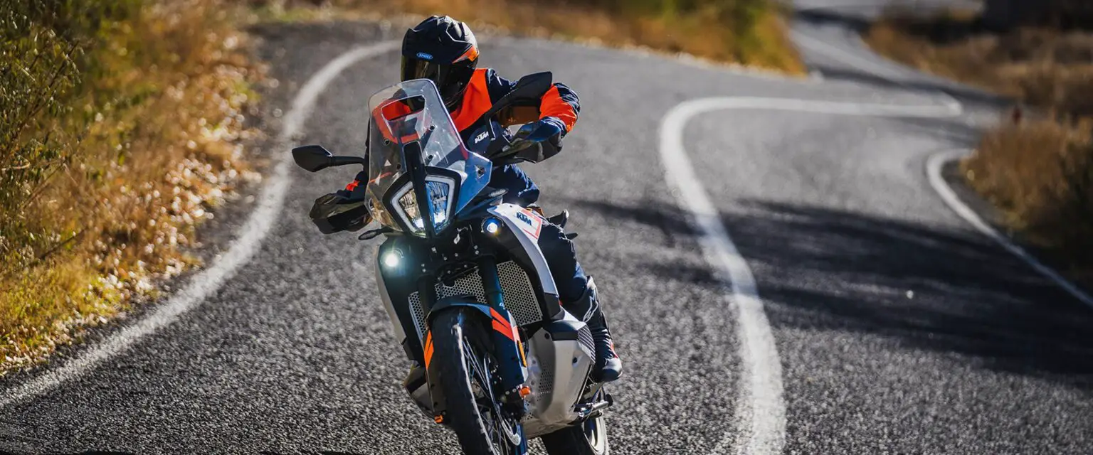 2024 KTM 790 Adventure Guide • Total Motorcycle