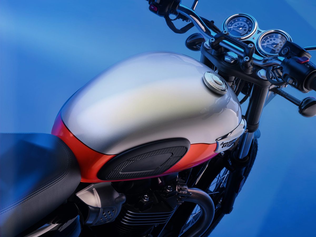 2025 Triumph Bonneville T100