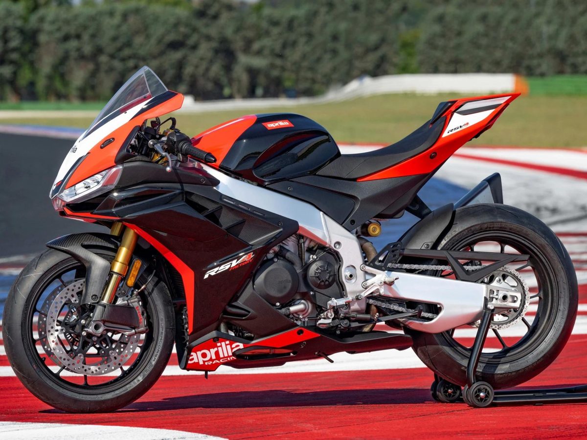 2024 Aprilia RSV4 Factory SE-09 SBK 1100