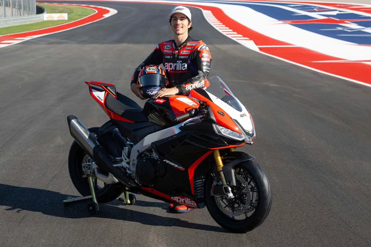 2024 Aprilia RSV4 Factory SE-09 SBK 1100