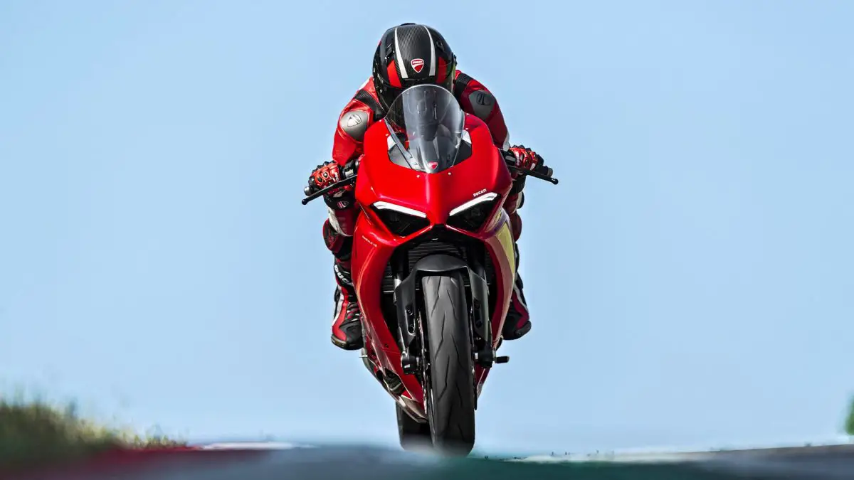 2025 Ducati Panigale V2