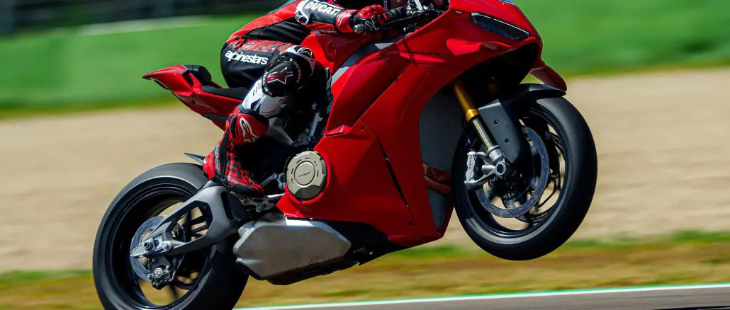 2025 Ducati Panigale V4