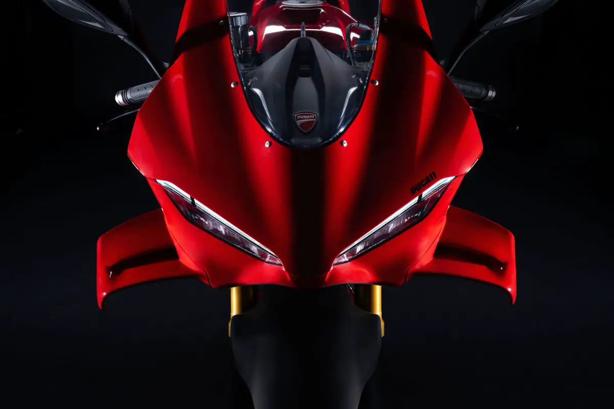 2025 Ducati Panigale V4