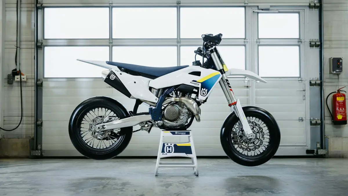 2025 Husqvarna FS450