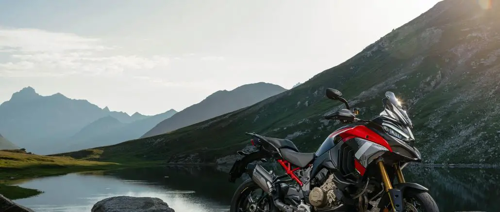 2025 Ducati Multistrada V4 Pikes Peak