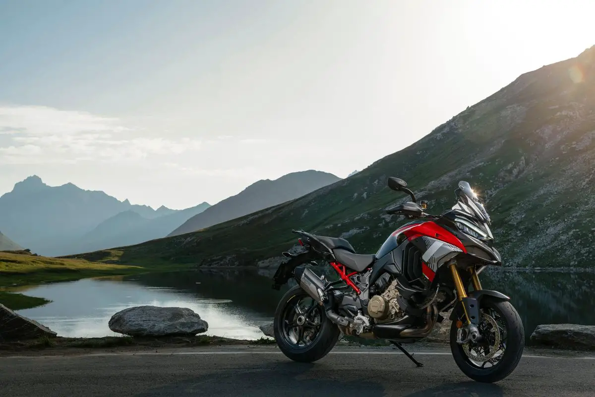 2025 Ducati Multistrada V4 Pikes Peak