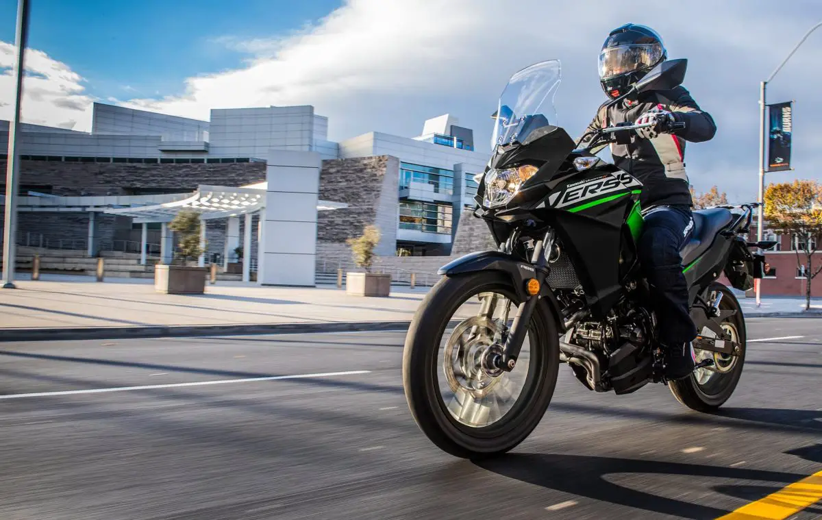 2025 Kawasaki Versys-X 300 ABS