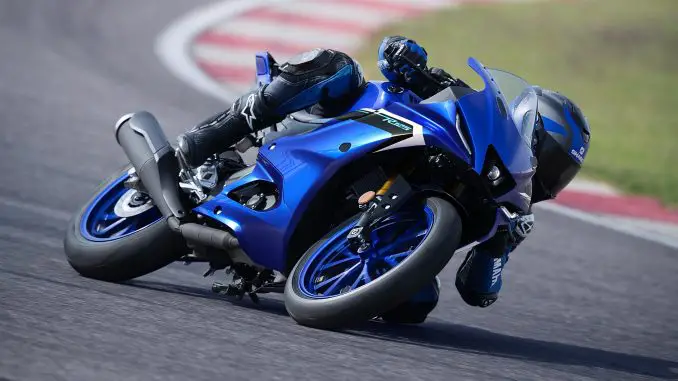 2025-Yamaha-YZF-R125a 2025 Yamaha YZF-R125