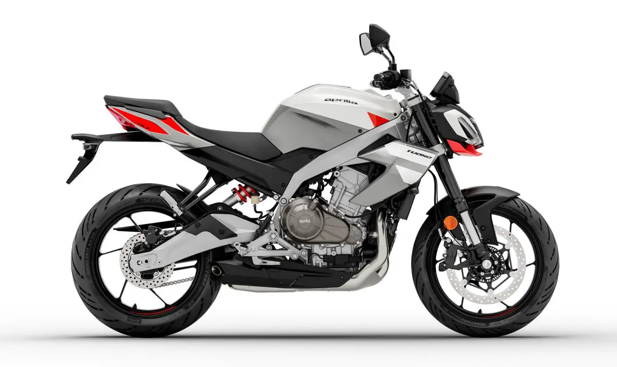 2025 Aprilia Tuono 457