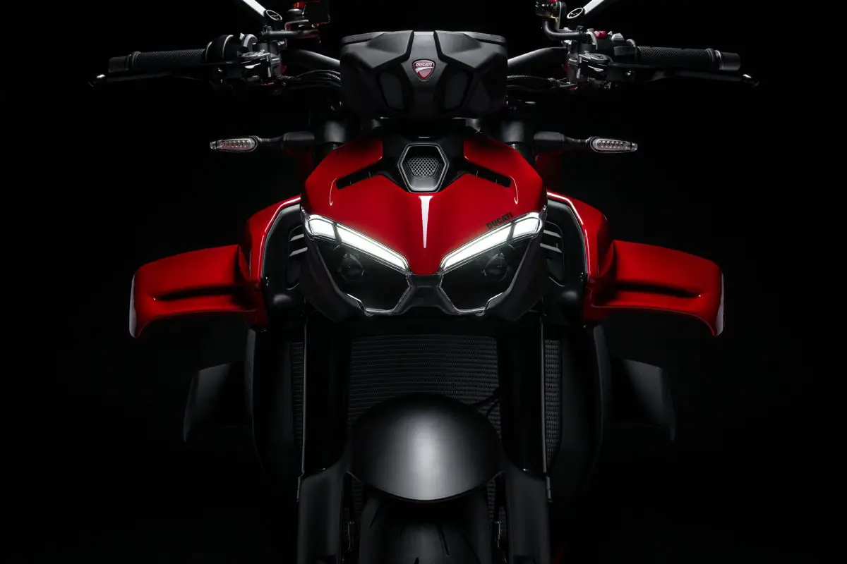 2025 Ducati Streetfighter V4