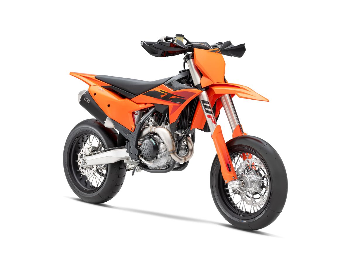 2025 KTM 450 SMR Review • Total Motorcycle