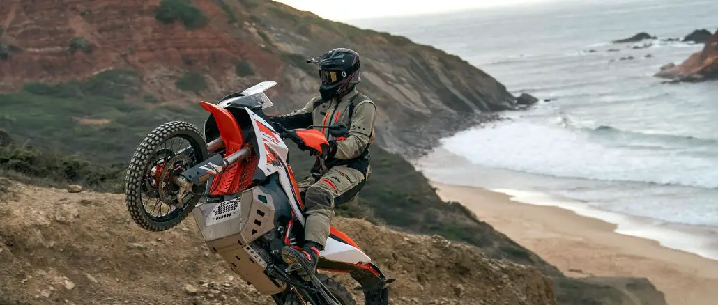 2025 KTM 890 Adventure R Review • Total Motorcycle