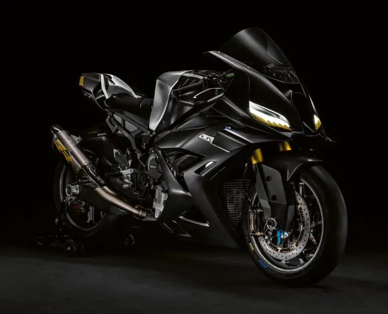 2026 BMW Motorrad Concept RR Review • Total Motorcycle