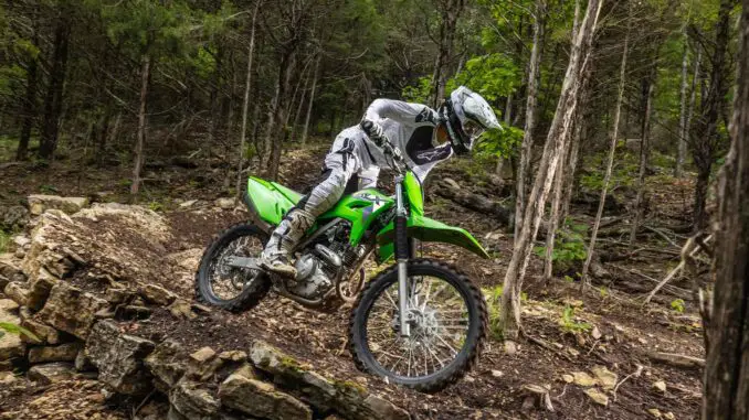 2026-Kawasaki-KLX230R3 2026 Kawasaki KLX230R