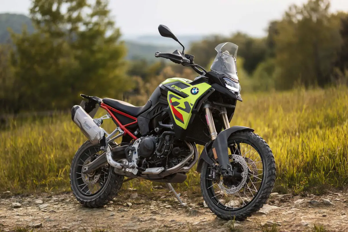2026 BMW F900GS
