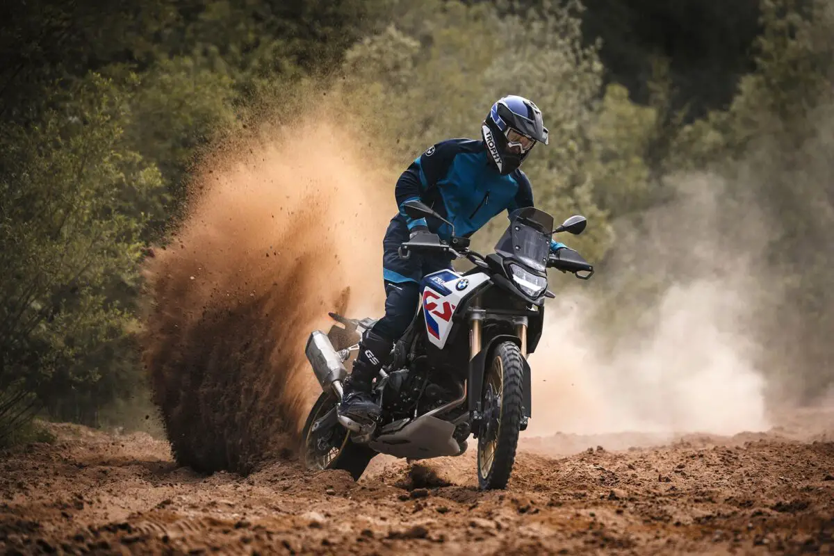 2026 BMW F900GS